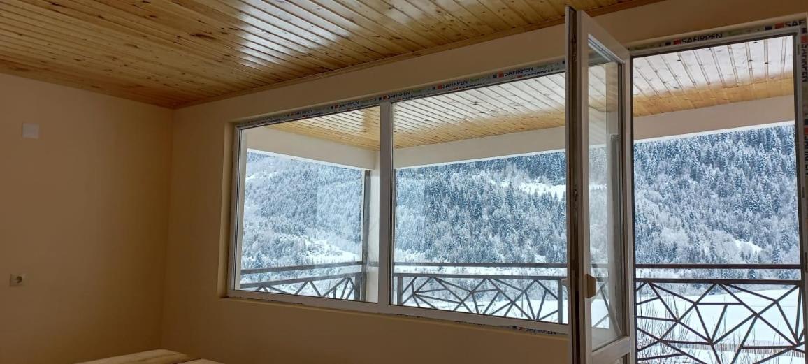 Guesthouse Caucasus Mestia Exterior photo